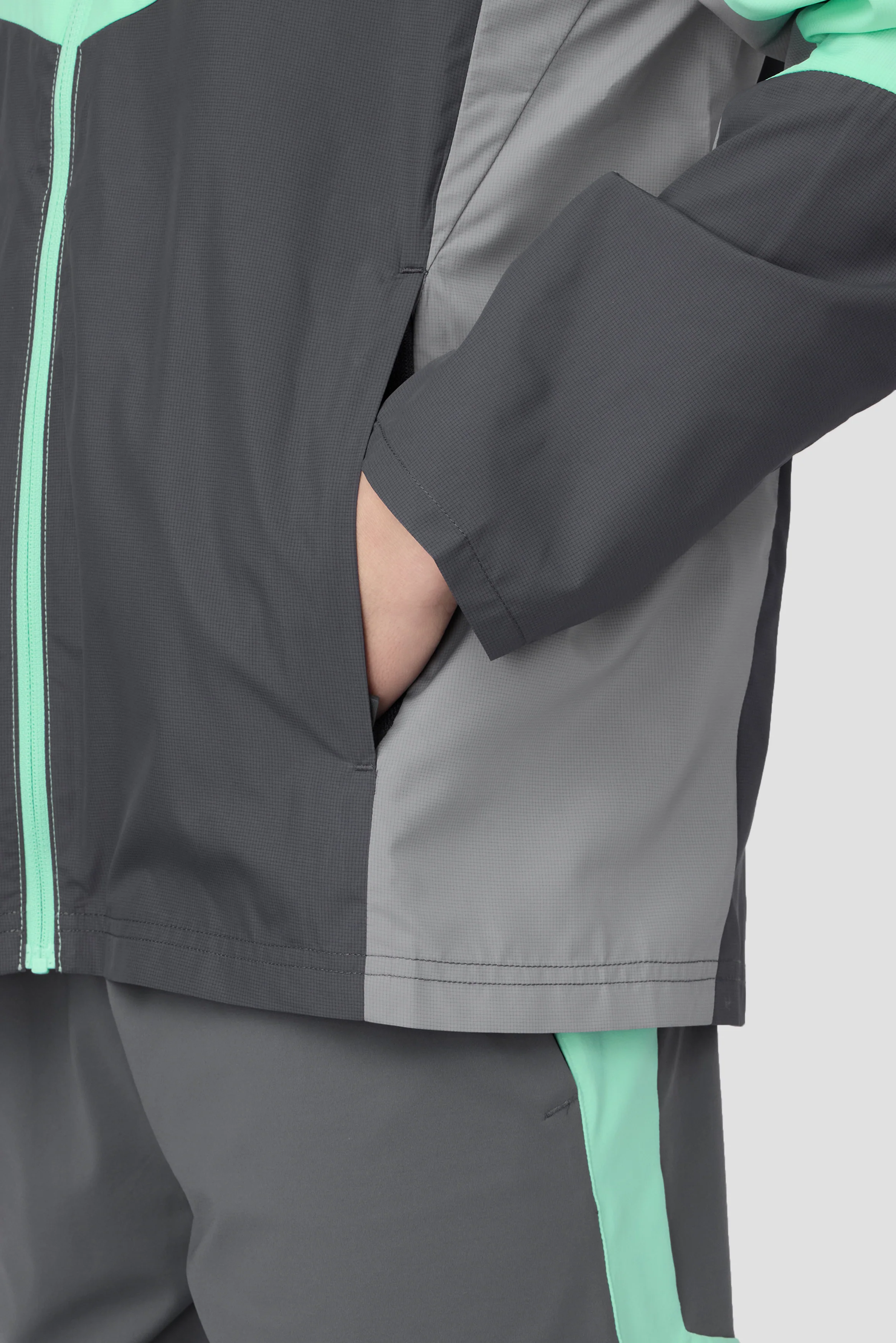 Thumb 4